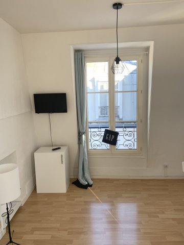 Location Appartement meublé 1 pièce (studio) - 20m² 75004 Paris